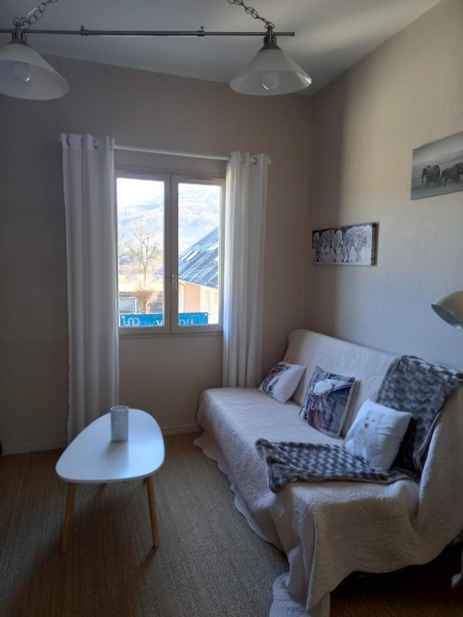 Le Cocoon De Py - Superbe T2 Au Calme Avec Garage Apartment Bagneres-de-Bigorre Exterior photo